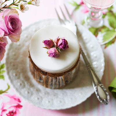 Rose Bud Individual Fruit Cake